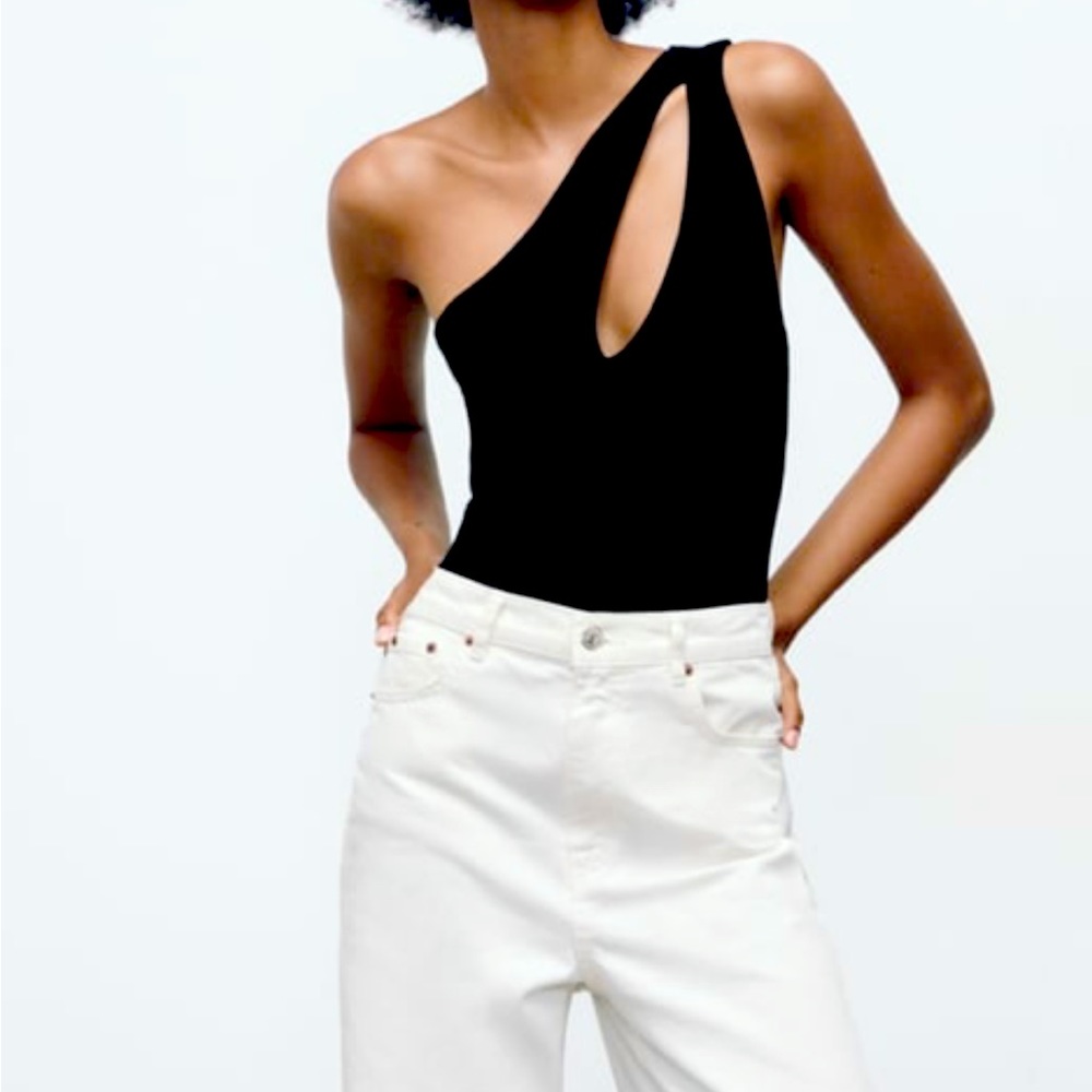Cut out asymmetric bodysuit